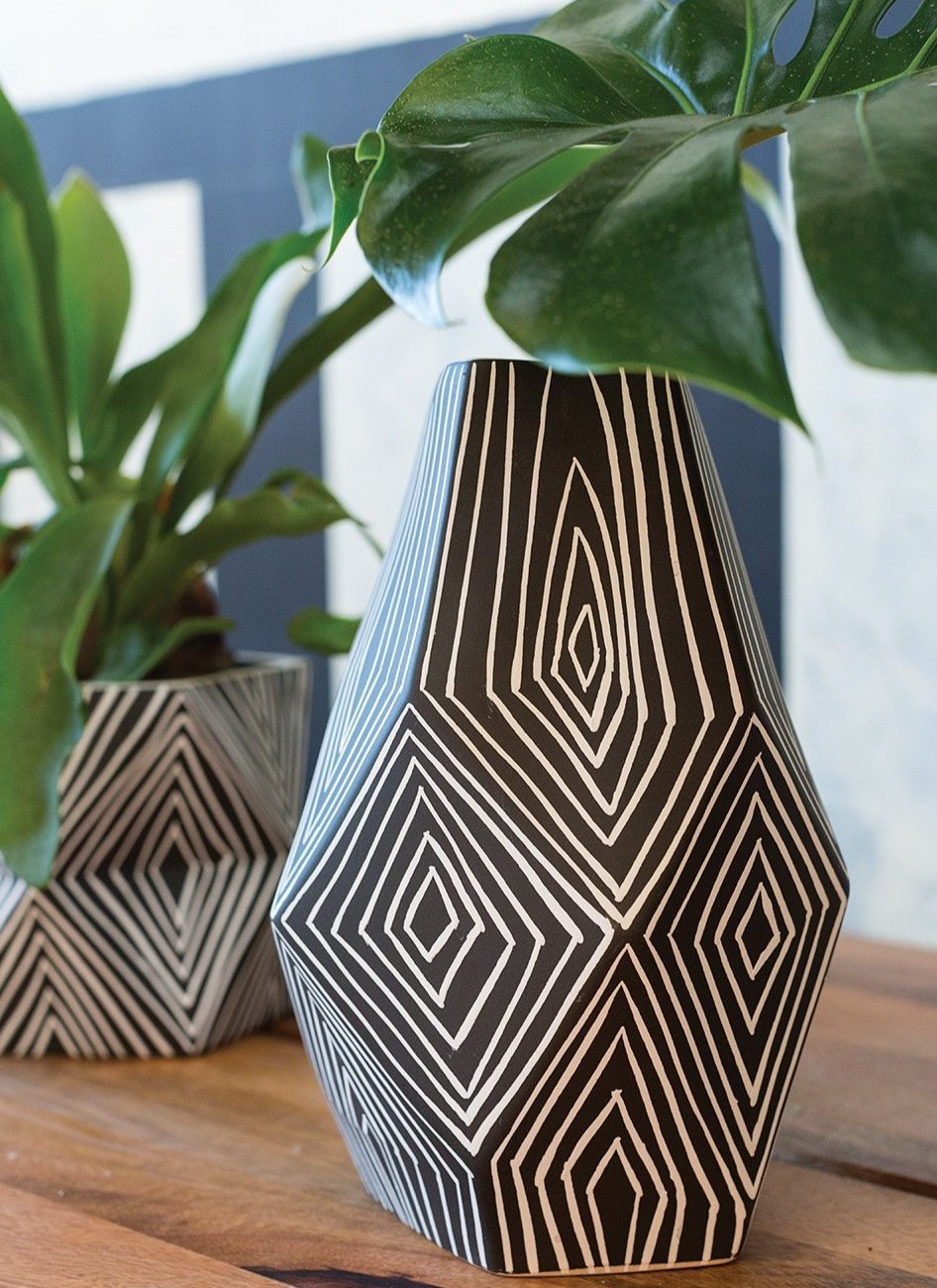 Kuma Pottery - Accessories - Black Rooster Maison